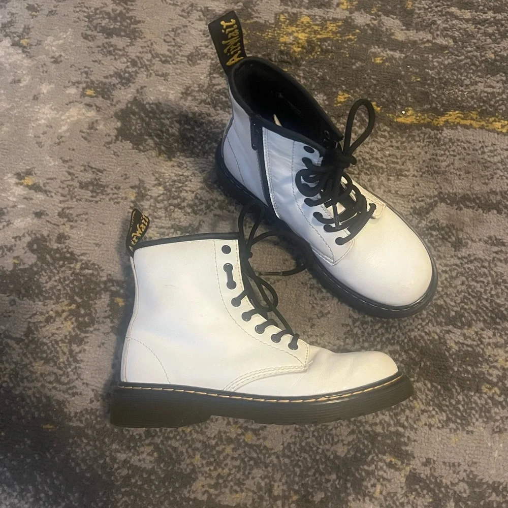 Dr. Martens Zavala Air White and Black Leather Boots